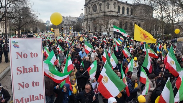 تظاهرات در سالگرد انقلاب ضدسلطنتی مردم ایران در پاریس – سخنرانیهای نمایندگان پارلمان، شخصیتهای سیاسی، اعضای شورای ملی&nbsp;مقاومت