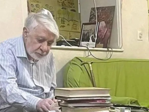 سر باز کردن سریع السیر تضادها در سرتاپای رژیم پس از نمایشات زودگذر وحدت ملی در مرحله&nbsp;پایانی