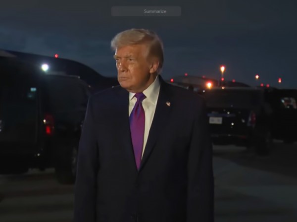 ترامپ: رژیم ایران کاملاً در حال نابودی است؛ نیروی دریایی و هوایی ندارد و تنگه هرمز در وضعیت عالی قرار&nbsp;دارد